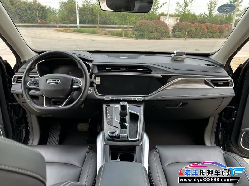 20年吉利博越轿车抵押车出售