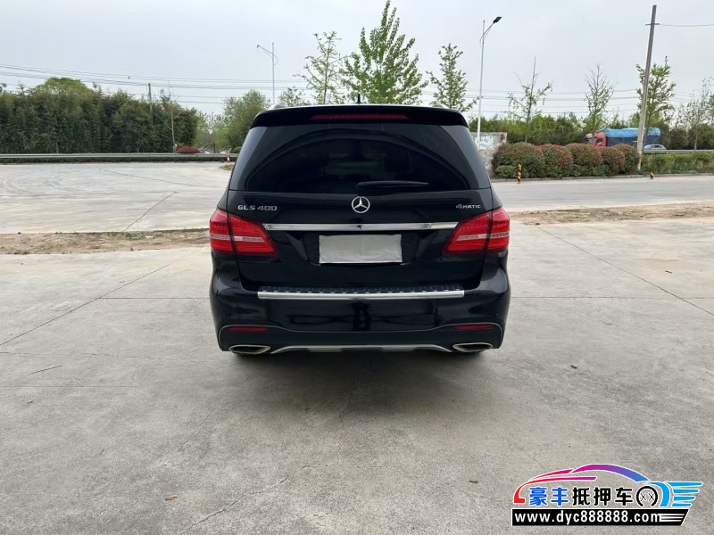 19年奔驰GLS轿车抵押车出售