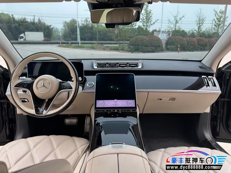 22年奔驰迈巴赫S级轿车抵押车出售