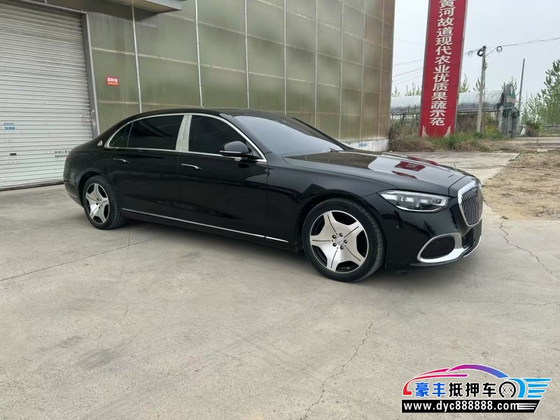 22年奔驰迈巴赫S级轿车抵押车出售