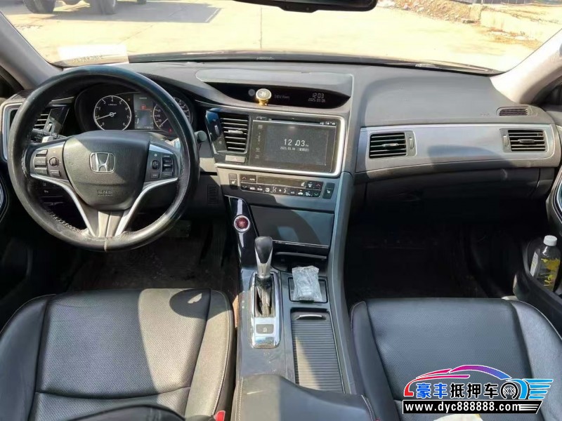 16年本田思铂睿轿车抵押车出售
