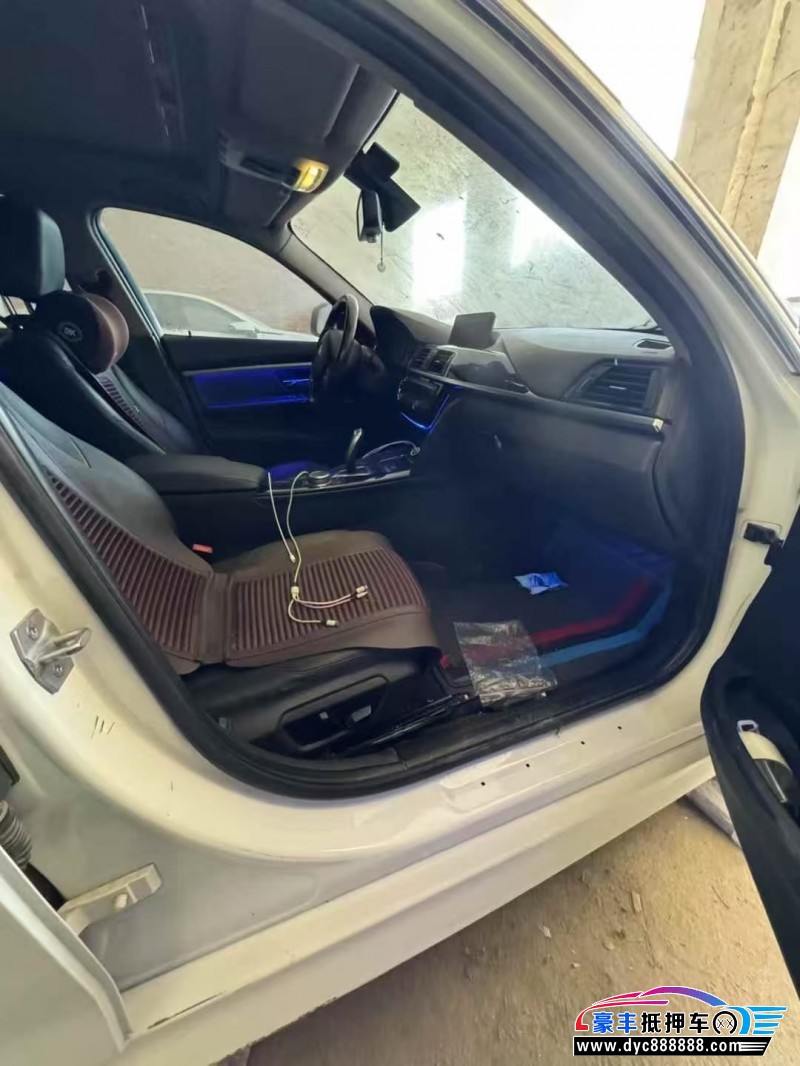 15年宝马3系轿车抵押车出售