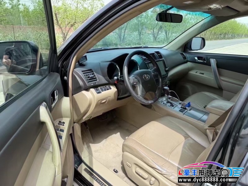 11年丰田汉兰达轿车抵押车出售