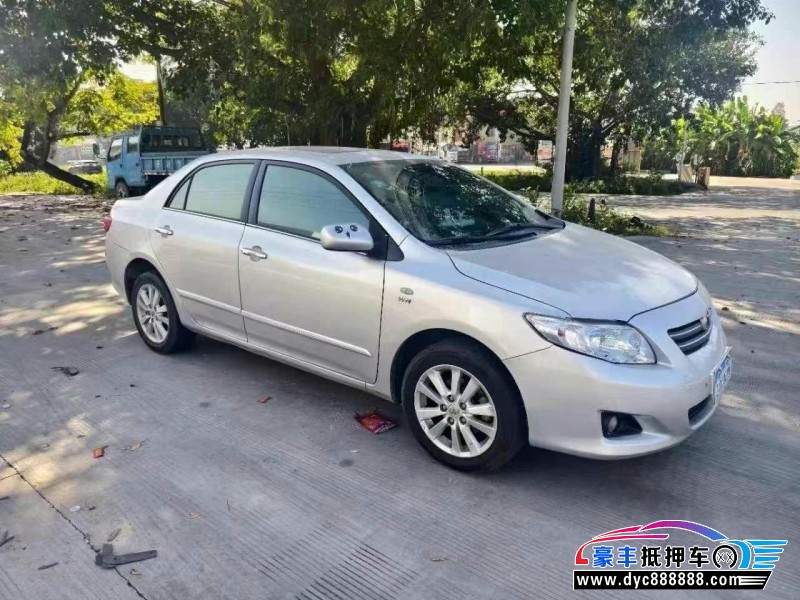 10年丰田卡罗拉轿车抵押车出售