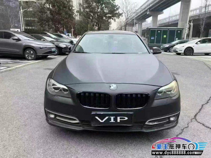 17年宝马5系轿车抵押车出售