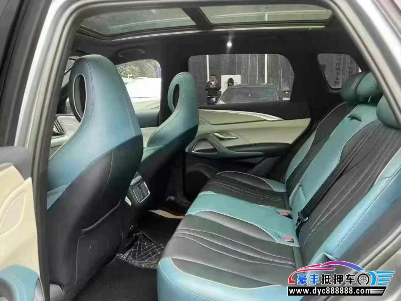 21年比亚迪宋轿车抵押车出售