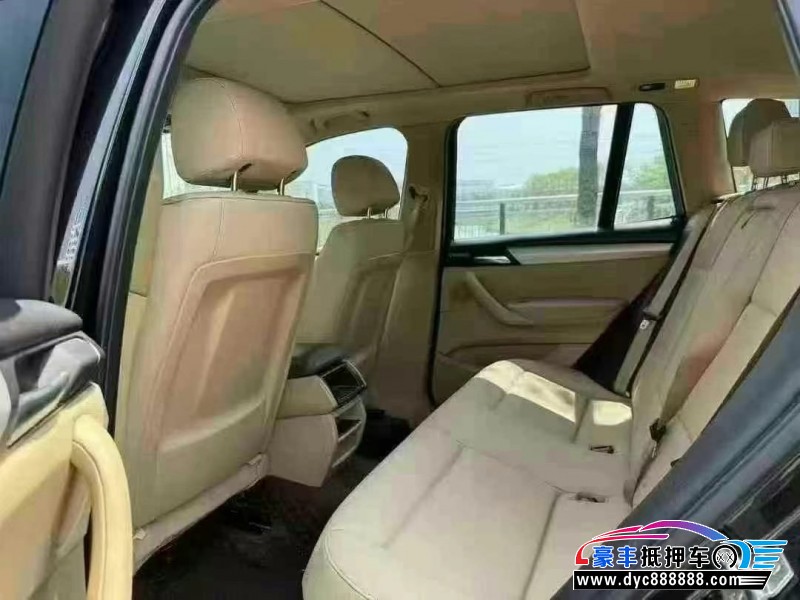 17年宝马X3轿车抵押车出售