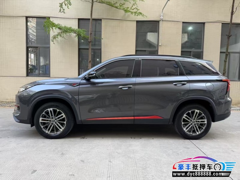 21年长安CS75轿车抵押车出售