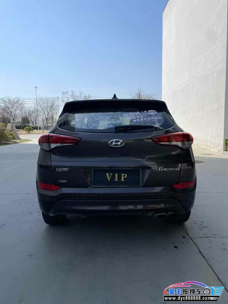 15年现代途胜SUV抵押车出售