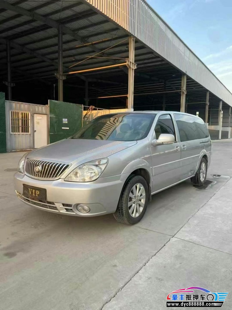 13年别克GL8MPV抵押车出售