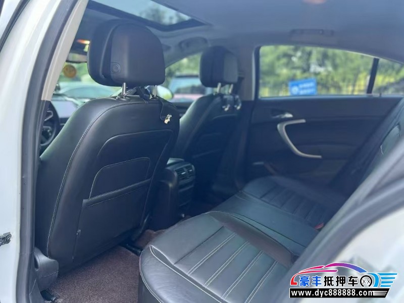 14年别克君威轿车抵押车出售