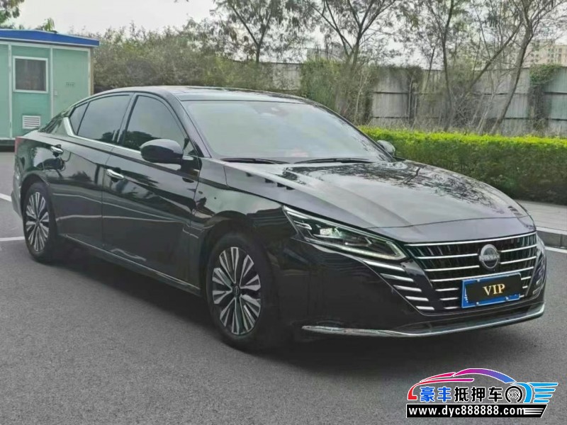 24年日产天籁轿车抵押车出售