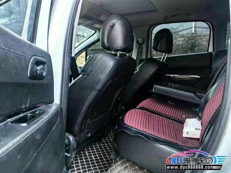 15年标致3008轿车抵押车出售