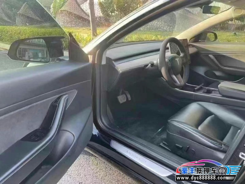 20年特斯拉MODEL 3轿车抵押车出售
