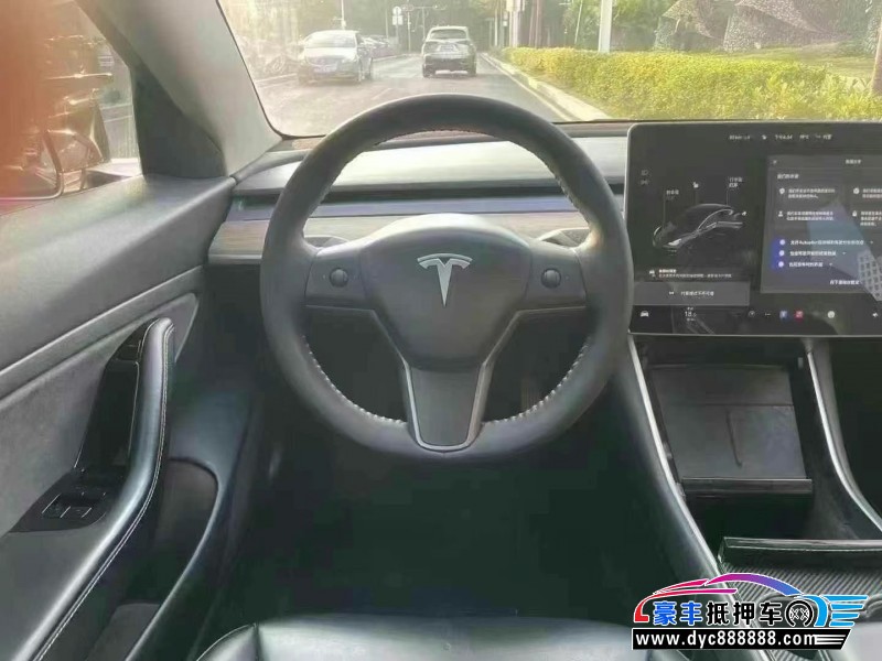 20年特斯拉MODEL 3轿车抵押车出售