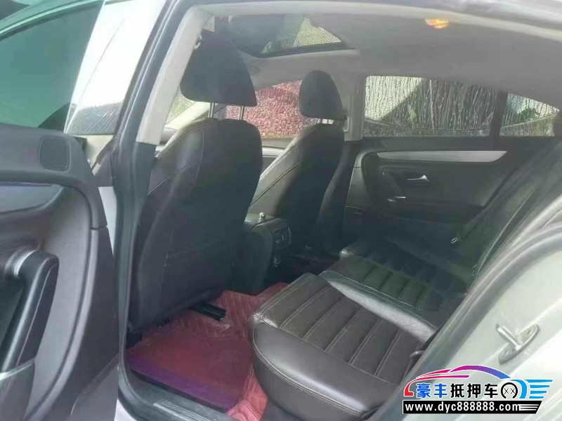 18年大众CC轿车抵押车出售
