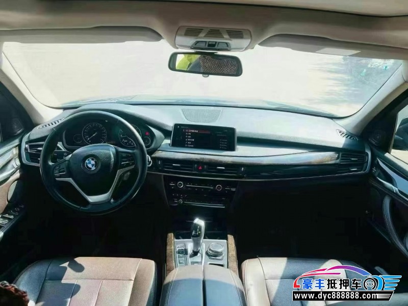 18年宝马X5轿车抵押车出售