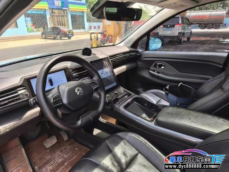 19年蔚来ES8轿车抵押车出售