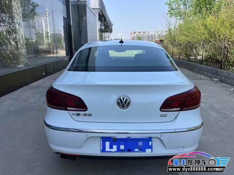 15年大众CC轿车抵押车出售