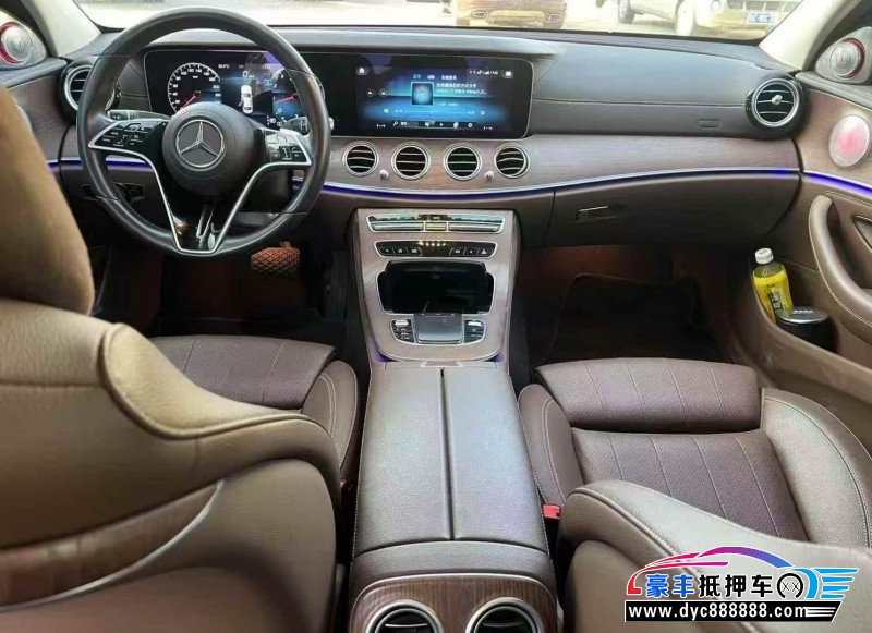 22年奔驰E轿车抵押车出售