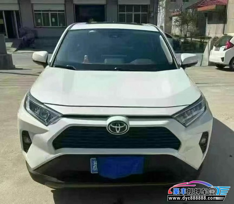 23年丰田RAV4轿车抵押车出售