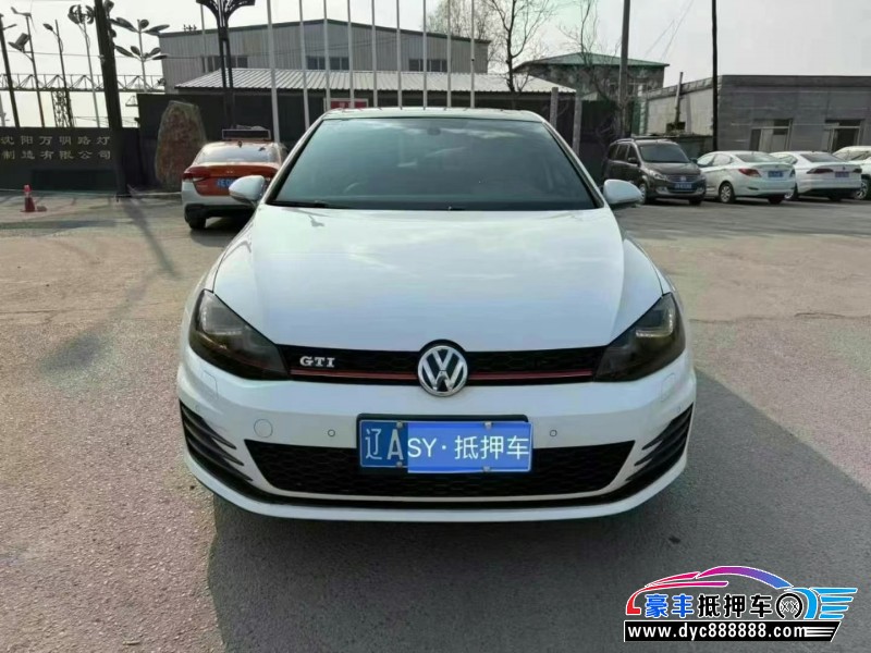 16年大众高尔夫SUV抵押车出售