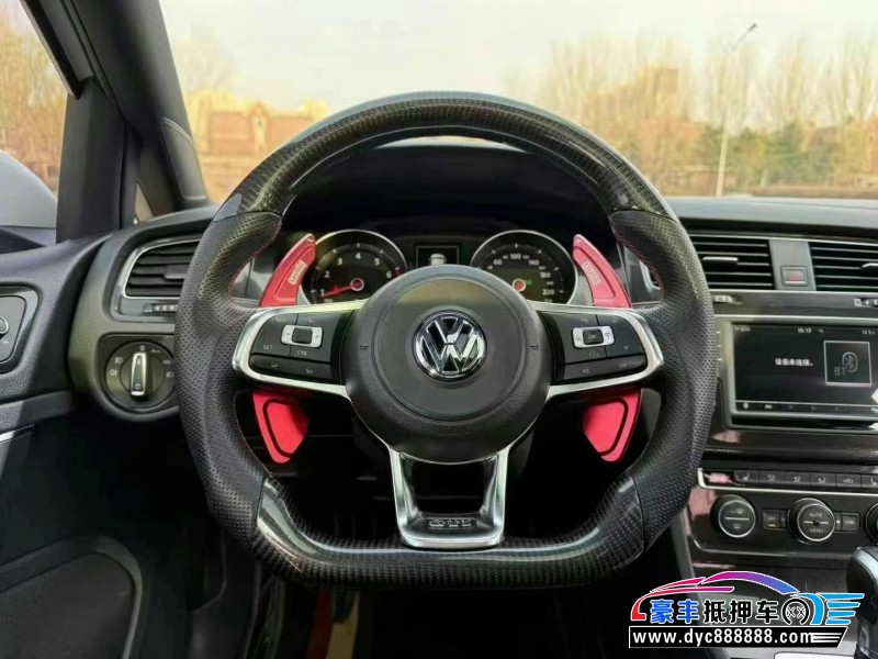 16年大众高尔夫SUV抵押车出售