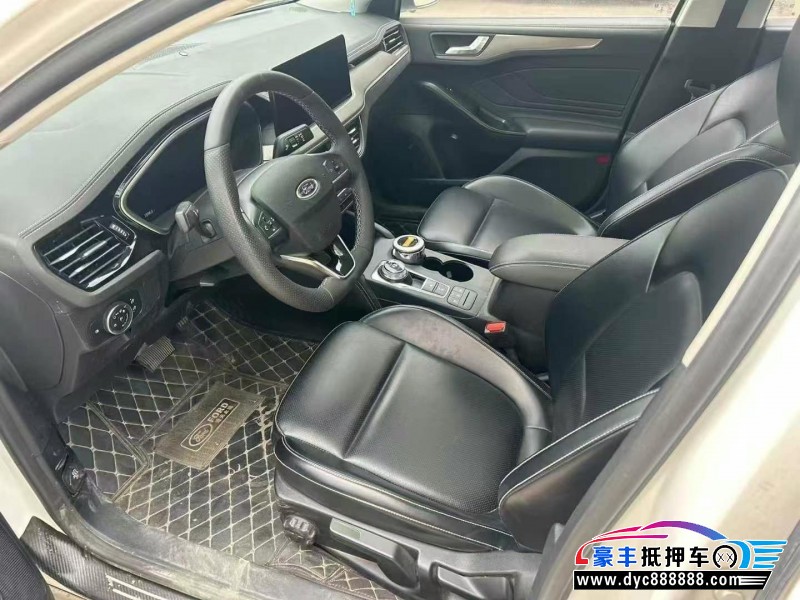 22年福特福克斯轿车抵押车出售