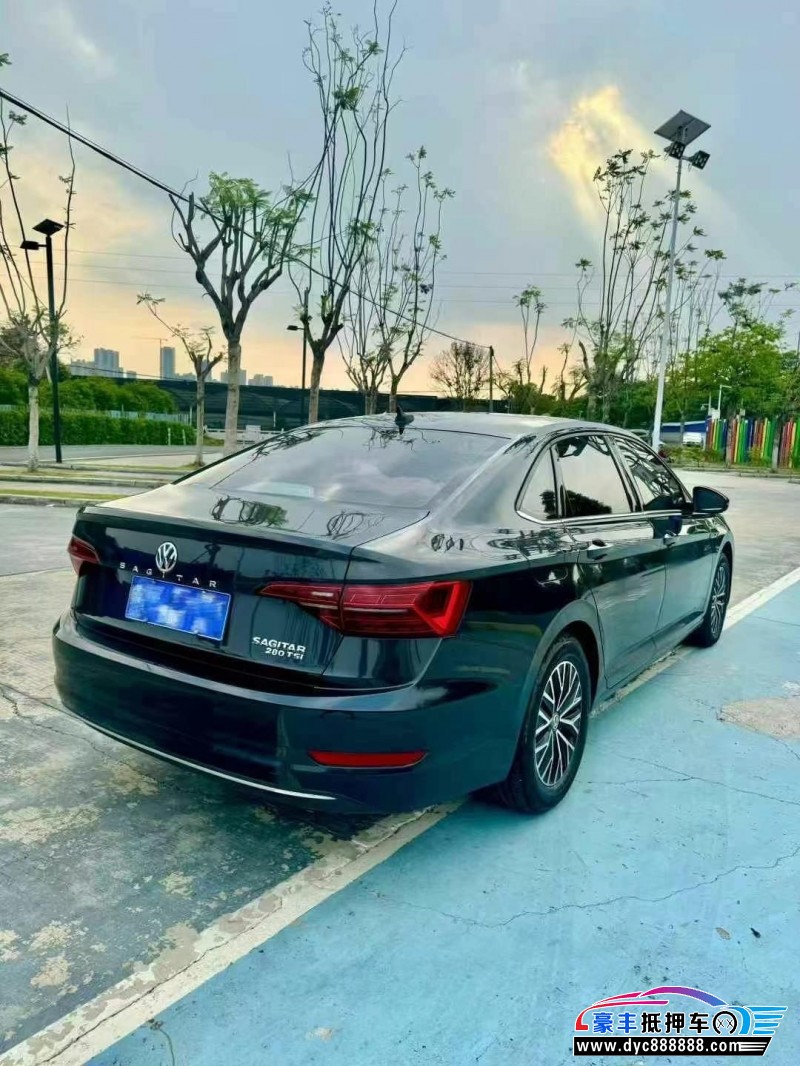 21年大众速腾轿车抵押车出售