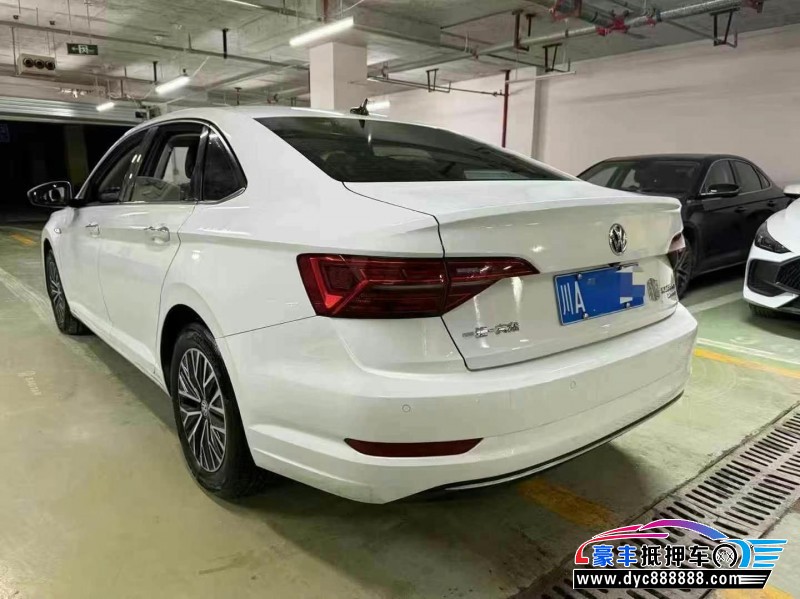 21年大众速腾轿车抵押车出售