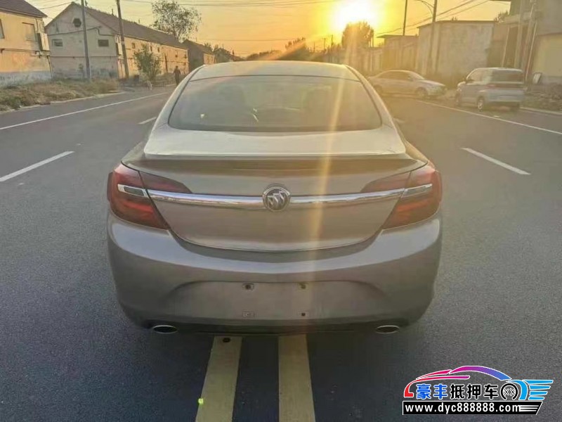 14年别克君威轿车抵押车出售