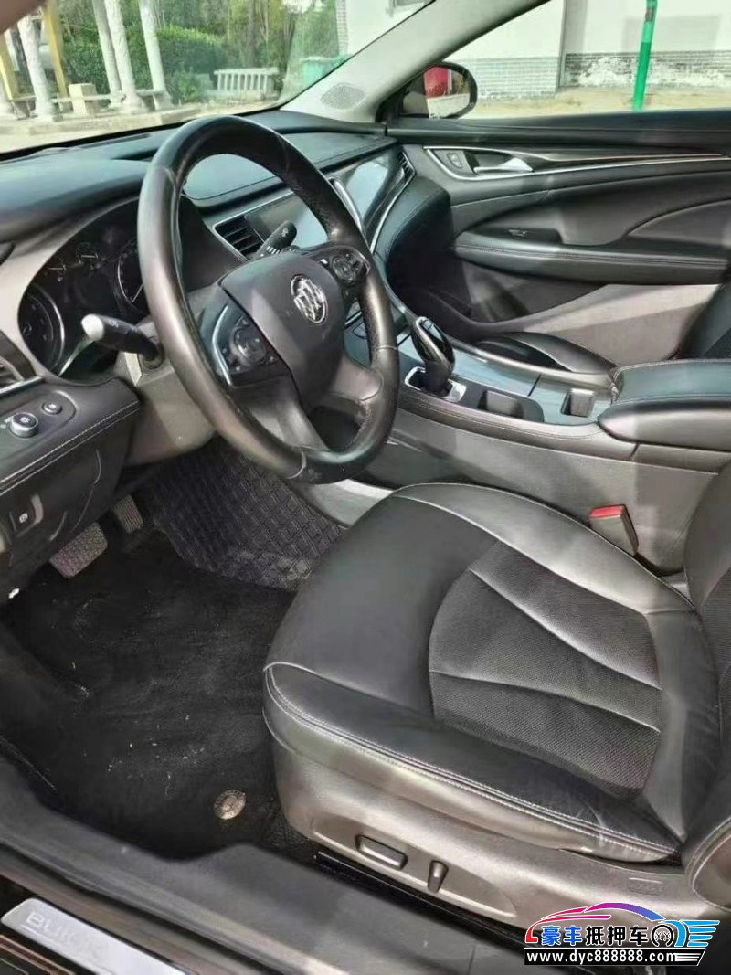 19年别克君越轿车抵押车出售