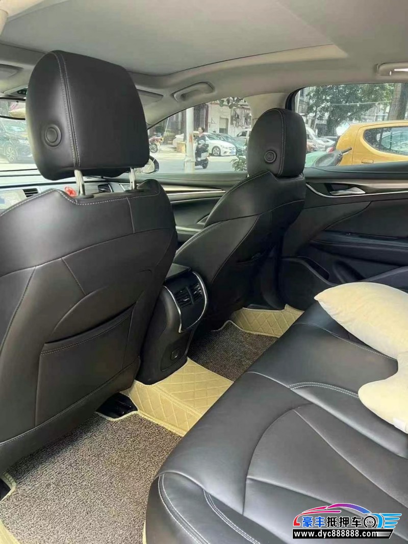 21年别克君越轿车抵押车出售