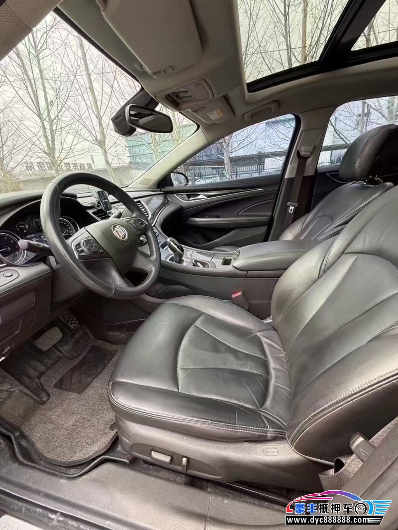 17年别克君越轿车抵押车出售