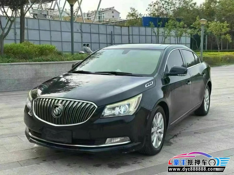 15年别克君越轿车抵押车出售