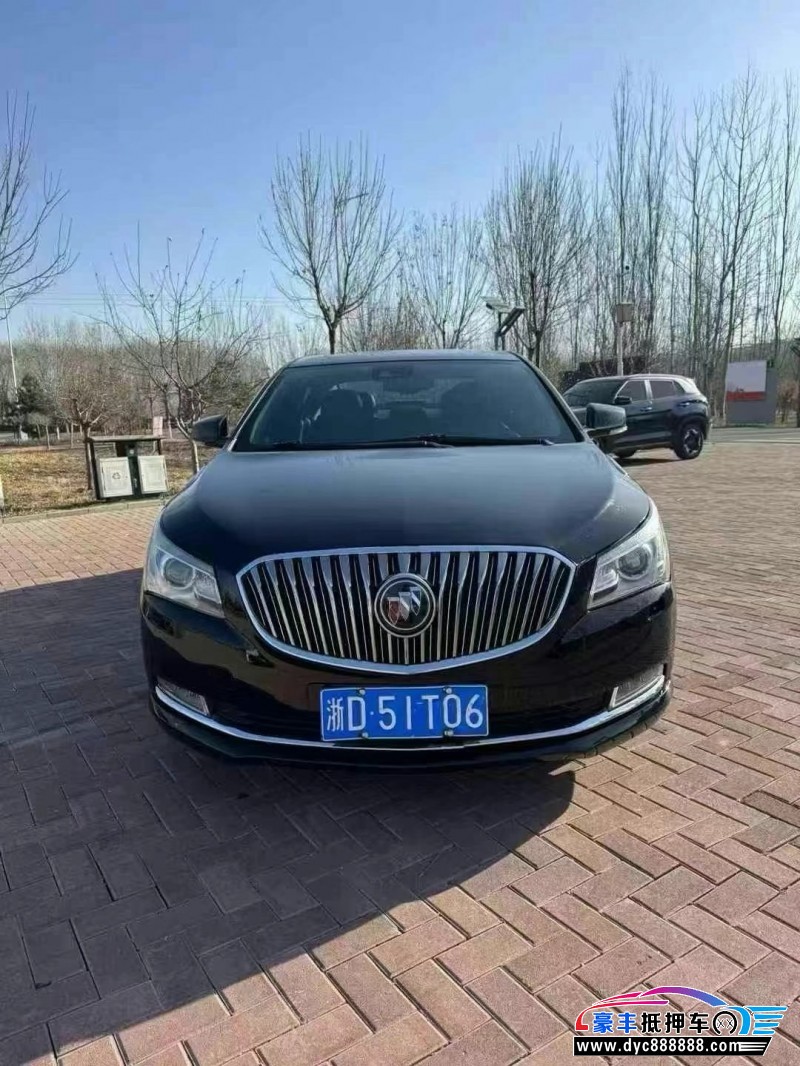 14年别克君越轿车抵押车出售