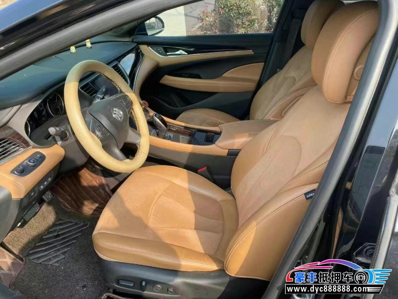 17年别克君越轿车抵押车出售