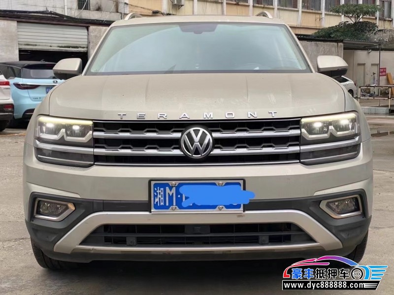 18年大众途昂轿车抵押车出售