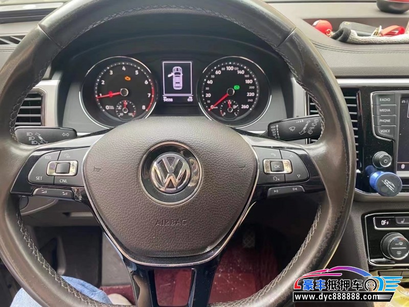 18年大众途昂轿车抵押车出售