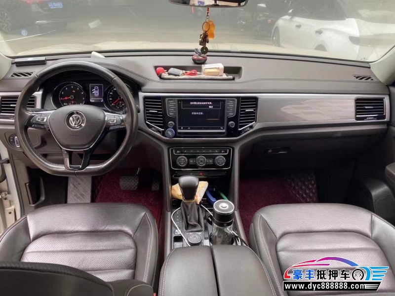 18年大众途昂轿车抵押车出售