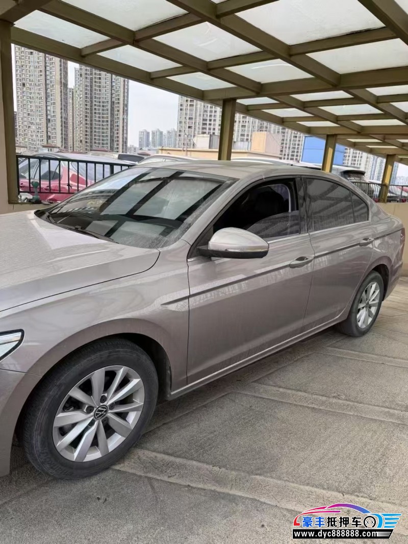 21年大众宝来轿车抵押车出售