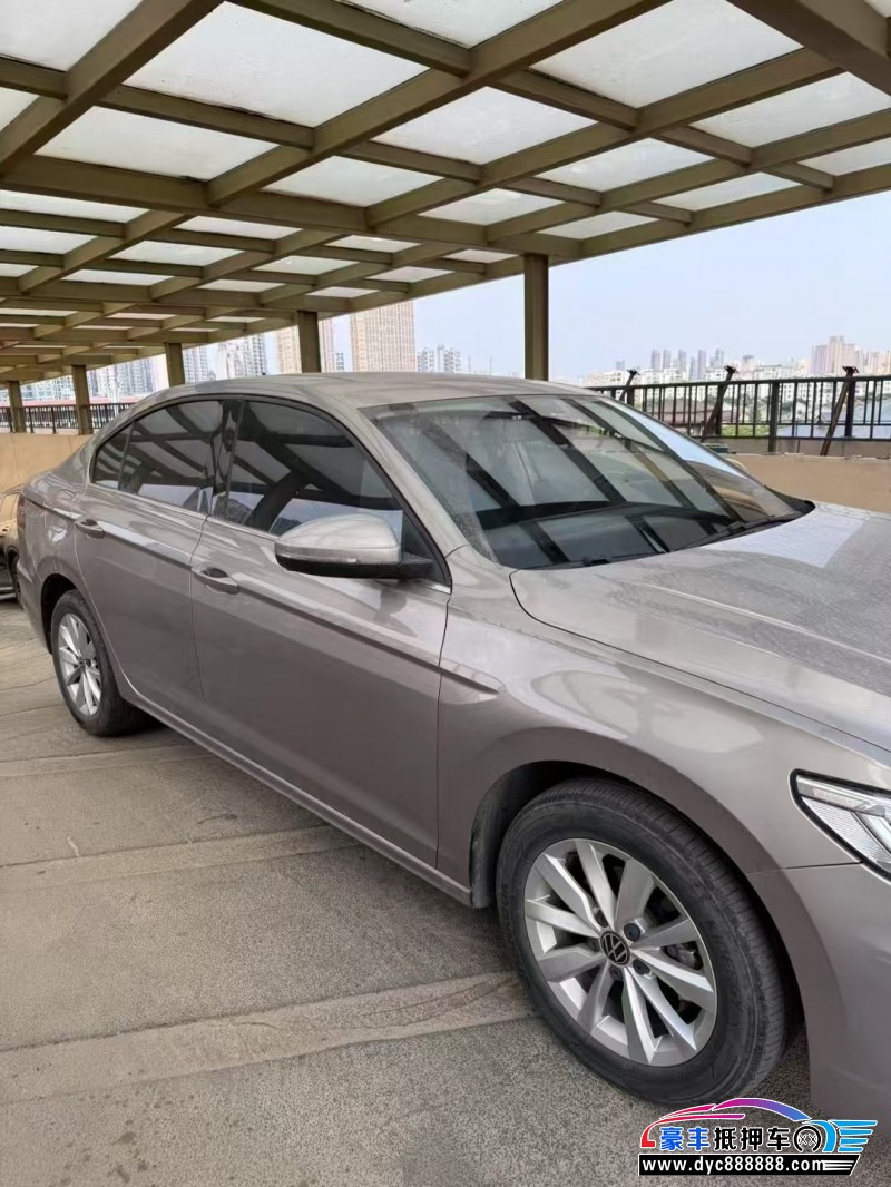 21年大众宝来轿车抵押车出售