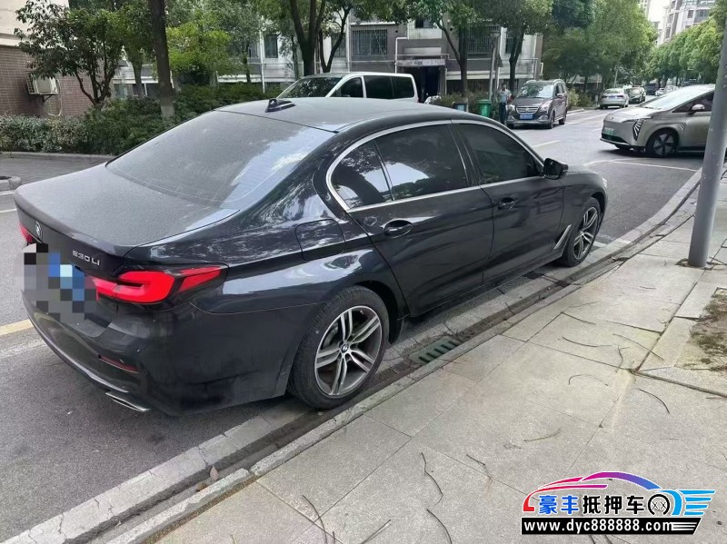 21年宝马5系轿车抵押车出售