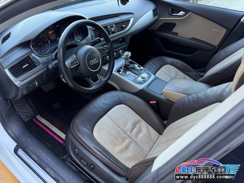 15年奥迪A7轿车抵押车出售