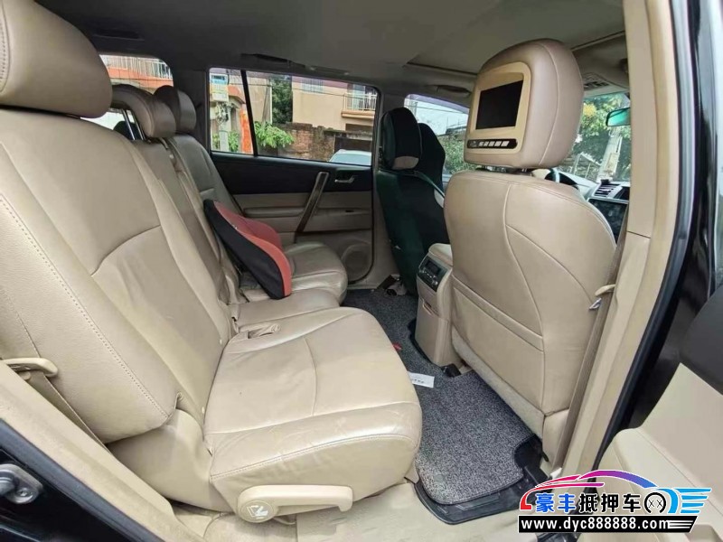 11年丰田汉兰达轿车抵押车出售