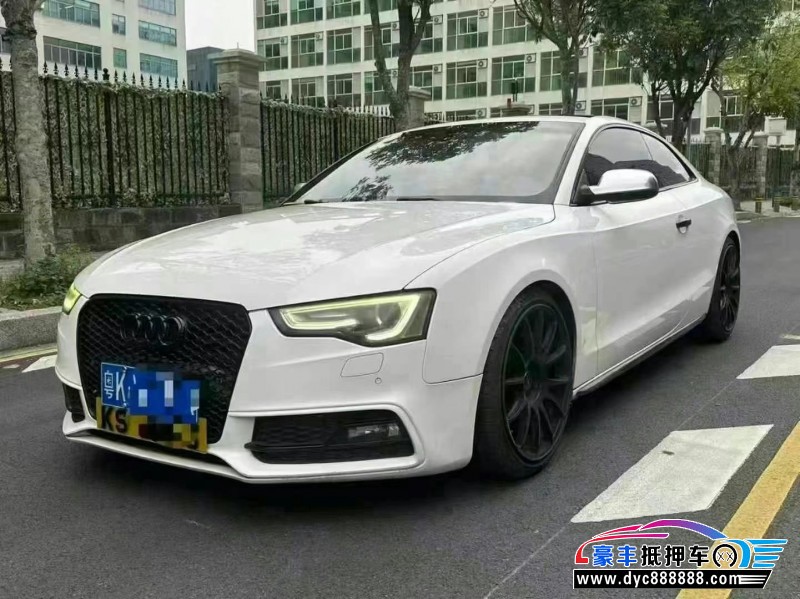 12年奥迪S5轿车抵押车出售