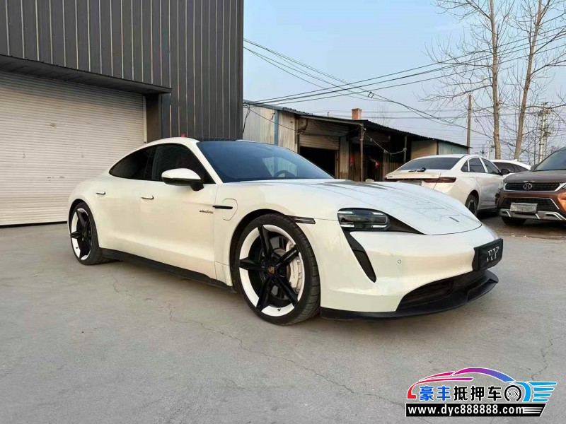 21年保时捷TaYcan轿车抵押车出售