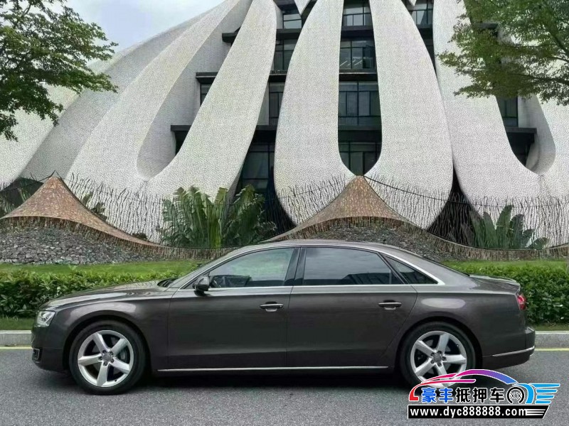 17年奥迪A8L轿车 17年奥迪A8L轿车抵押车出售