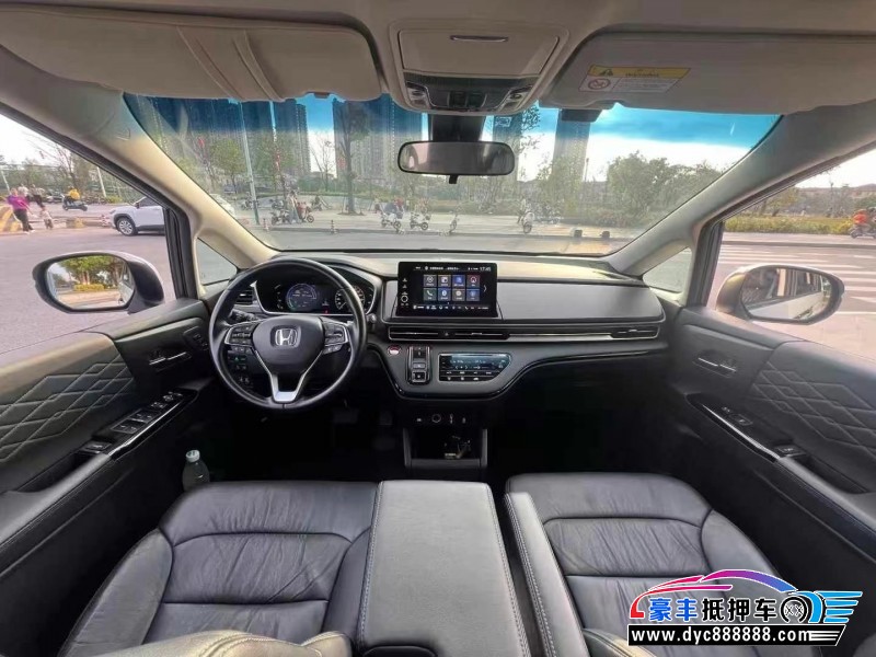 22年本田艾力绅轿车抵押车出售