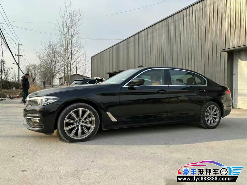 17年宝马5系轿车抵押车出售